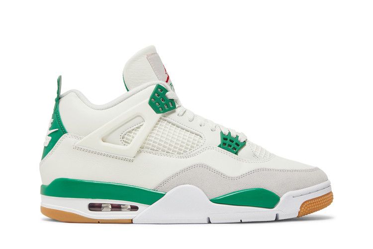 AJ4 Pine Green